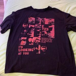 Black and red t-shirt